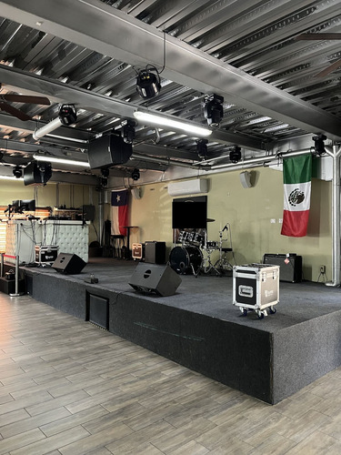 Edificio Comercial Operando En Venta En Centro De Apodaca