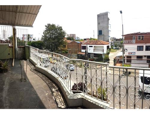 Casa En Santa Isabel - Sobre Cra. 39 Para Uso Mixto.