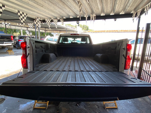 Chevrolet Silverado 4.3 Wt Cab Reg At 4X4