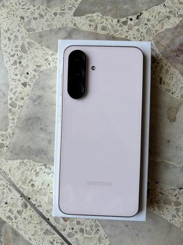 Samsung Galaxy A56 5g Rosa (Usado)