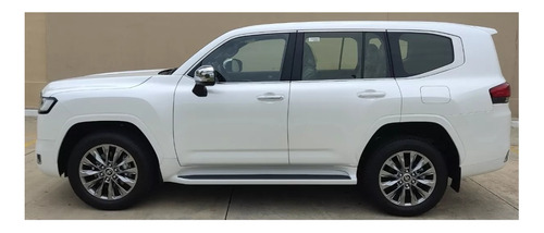 Imagen 3 de 11 de Toyota Land Cruiser Zx Lc 300