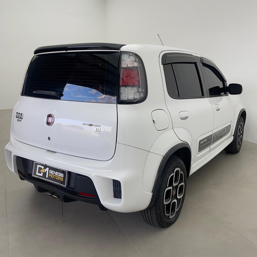 Imagem 5 de 13 de Fiat Uno Sporting 1.4 8v Flex 2016