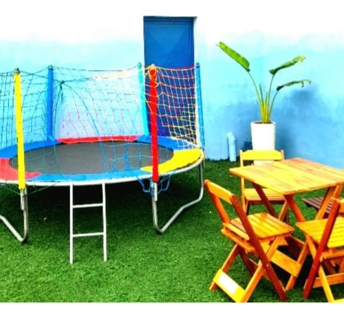 Aluguel De Mesas E Cadeiras, Toalhas, Decoração E Brinquedos