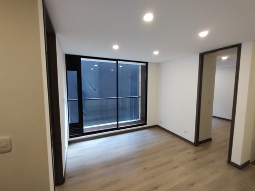 Venta Apartamento En Chia, Excelente Ubicación Cerca A La Plaza Central 