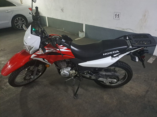 2023 Honda Xr150l, Único Dueño