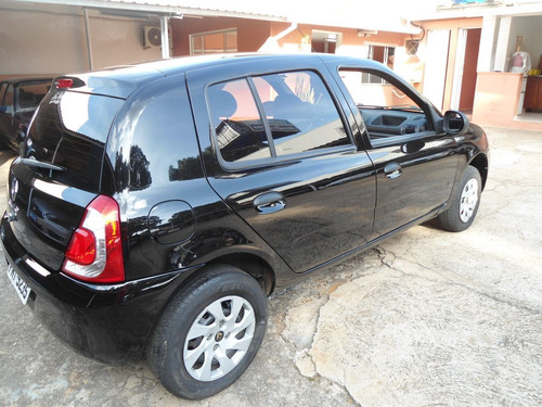Imagem 3 de 6 de Renault Clio Hatch 1.0 16v 4p Flex Expression