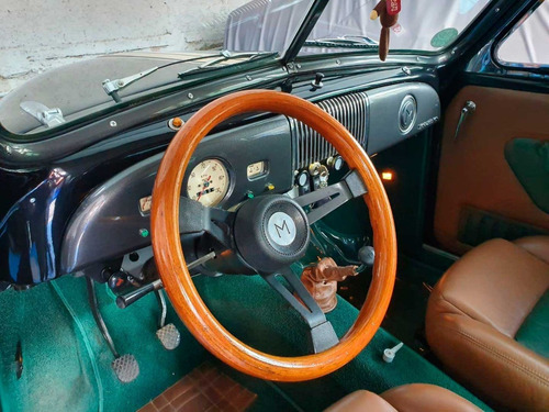 Imagem 9 de 13 de Morris Minor 1950