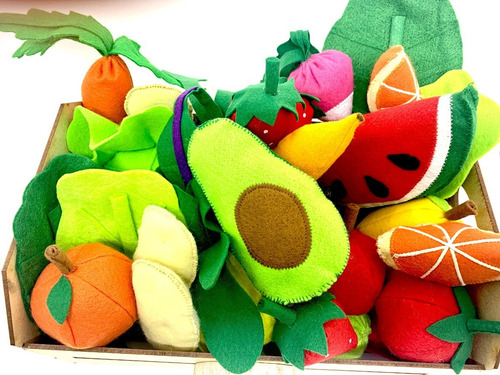 Imagem 4 de 8 de Comidinha Feltro Kit Pedagógico Frutas Legumes No Caixote Gr