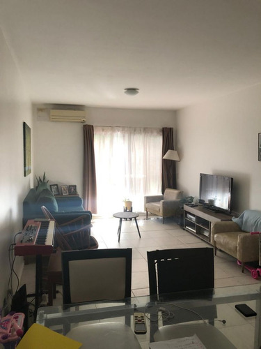 Venta De Departamento 3 Ambientes En Las Mercedes