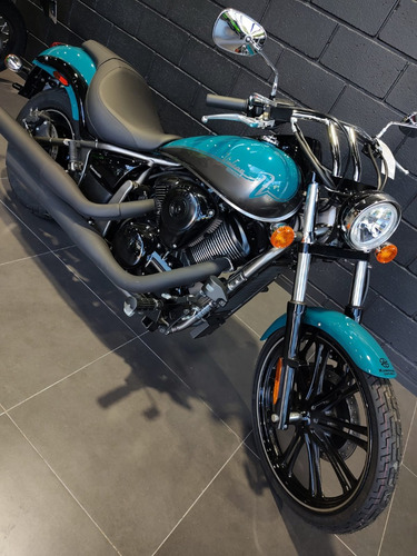 Kawasaki Vulcan 900 No 650 Harley Davidson 883 Honda Shadow