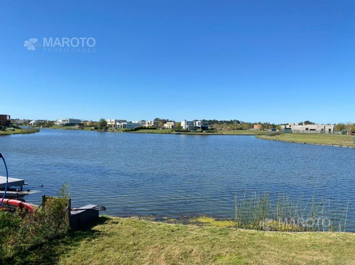 Imagen 22 de 30 de Casa En Venta En Barrio Puertos Del Lago - Maroto Propiedades