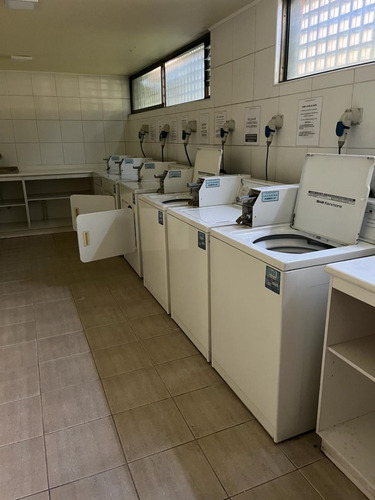 Precioso!! Remodelado - Impecable - 4 D 3 B 2 Estac Y 1 Bod