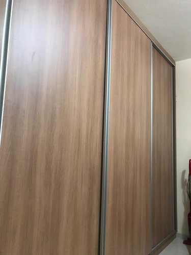 Imagem 7 de 14 de Sobrado Jardim Esperalda - 3 Dormitórios Com 1 Suíte