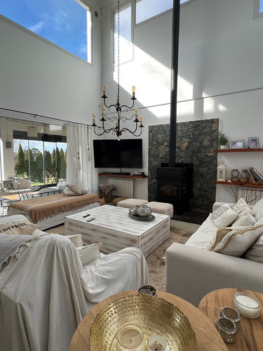 Casa En Venta En Tandil, Resto De La Provincia, Buenos Aires