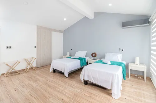 Casa En Venta En La Flora. Cod V6527