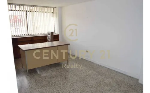 Local Comercial Con Deposito