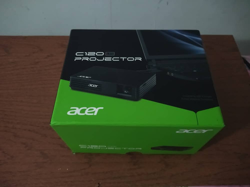 Proyector Mimi Acer C120 Portátil