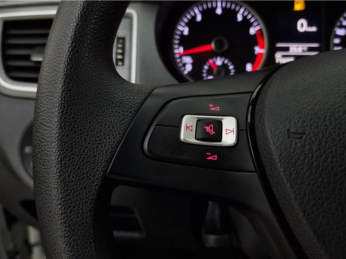 Volkswagen Fox 1.6 MSI TOTAL FLEX CONNECT 4P MANUAL