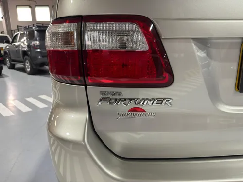 Toyota Fortuner 2.7l 4x4