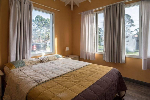 Imagen 9 de 15 de Casa En Venta - 5 Ambientes - Pinamar