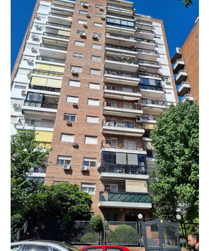 Venta Departamento 2 Dormitorios C/ Cochera Pueyrredon 1100