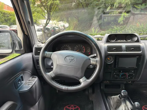 Toyota Prado VX 3.4 MT 4x4