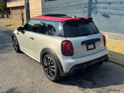 Mini John Cooper Works 2.0 Hot Chilli At