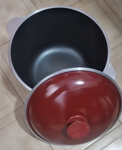 Olla Pucherona Essen 8,8 Litros. 2 Usos. Marrón (Usado)