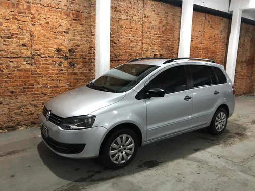 Volkswagen Suran 1.6 Comfortline 101cv 11a 2013