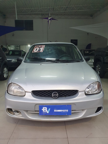 Chevrolet Corsa Sedan 1.0 Wind 4p