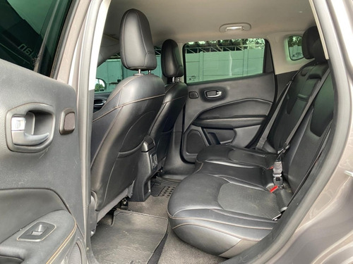 Jeep Compass 2.0 16V FLEX LONGITUDE AUTOMÁTICO