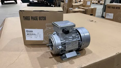 Motor Elétrico Trifásico 0,25cv (0,18kw) 1620rpm 220/380v