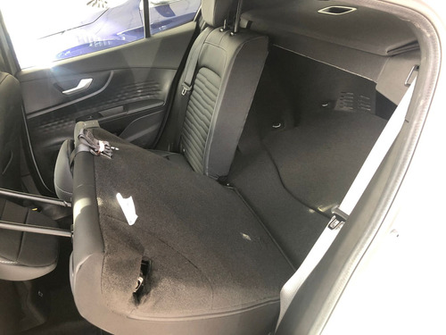 Fiat FASTBACK 1.3 T270 At6