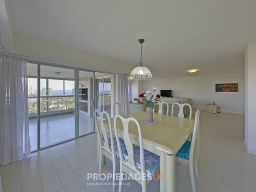Imagen 6 de 30 de Amplio Departamento De 3 Dorm + Dep. - Punta Del Este Roosevelt