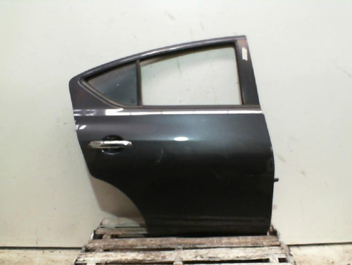 Puerta Trasera Derecha Nissan Versa 4p 2016 - 290273