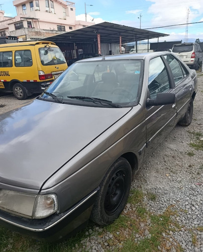 Peugeot 405, Año 1995, Color Gris, Placa 7, Revisión Al Día