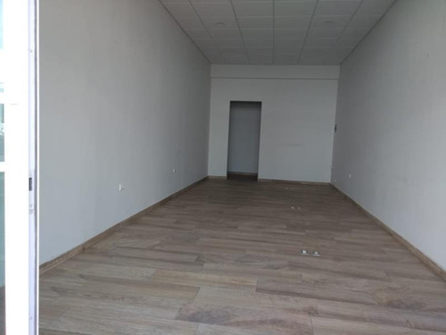 Imagen 3 de 9 de Local Comercial En Renta Las Heras 2da Secc