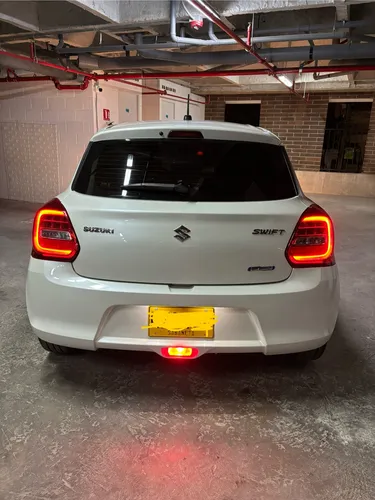 Suzuki Swift Hibrido 2022