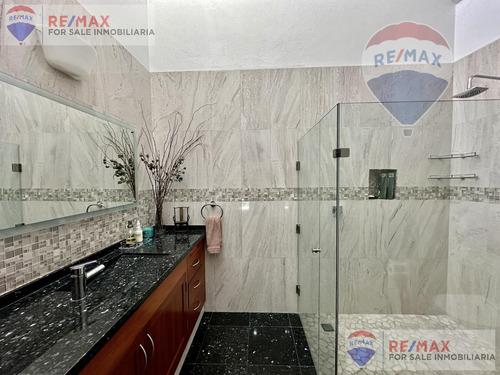 Venta De Casa En El Fracc. Parque, Sumiya, Jiutepec, Morelosclave 5213