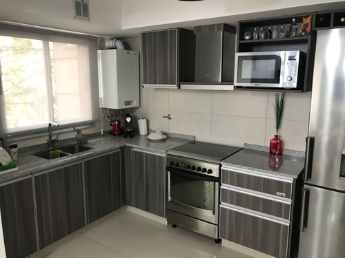 Imagen 4 de 14 de Departamento Con Cochera 3 Ambientes