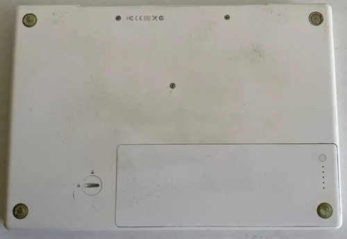 Macbook White 2007 * (Usado)