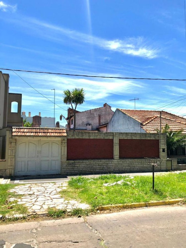Alquiler Chalet 3 Dormitorios Banfield Con Cochera