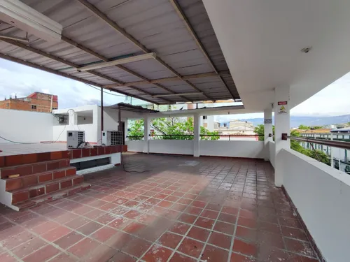 Edificio En Arriendo En Centro. Cod A23469
