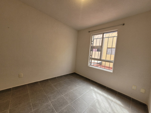 En Venta Casa Con 3 Recámaras ¡recién Remodelada! A 15 Mins Del Aifa