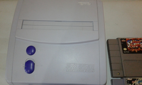 Vendo Super Nintendo Inc. 2 Juegos Street Fighter Preg. Disp Gris (Usado)