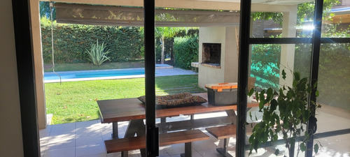Vendo Casa Barrio Las Cortaderas 1- Rodeo De La Cruz Mendoza