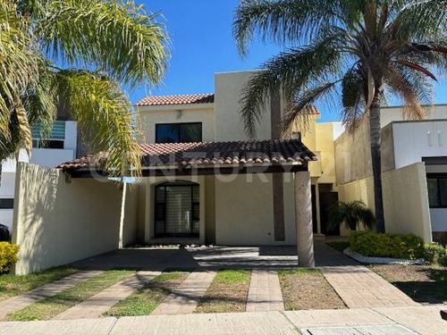 Casa En Venta En Coto San Nicolas