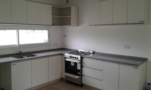Imagen 25 de 30 de Destacada Casa En Puertos Del Lago Barrio Vistas