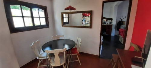 Imagen 2 de 14 de Chalet En Venta En Castelar Norte