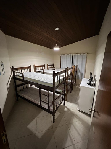 Imagem 14 de 24 de Casa Com Piscina P/temporada Em Ubatuba Ate 10 Pessoas